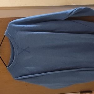 Long sleeve crew neck